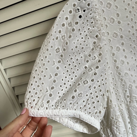 J.Crew White Eyelet Top 100% Cotton Sz M - Picture 3 of 6